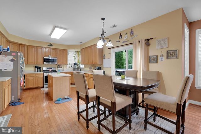 2362 SEQUOIA GROVE ST, Waldorf, MD 20601