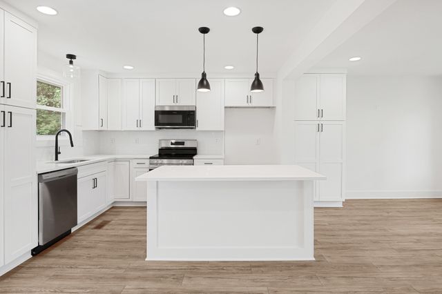 3036 Vistavalley Ct, Nashville, TN 37218