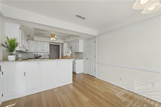 508 Fairway Circle, Springdale, AR 72764