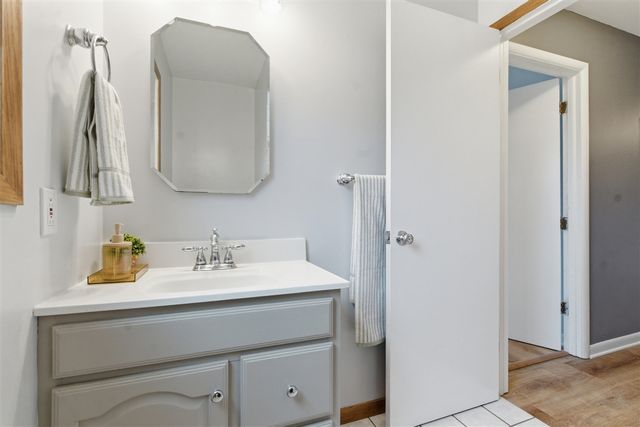 8198 S 24th Street, Kalamazoo, MI 49048