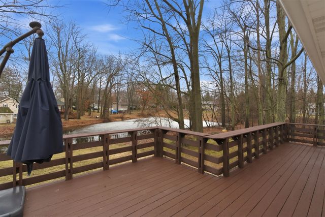 8198 S 24th Street, Kalamazoo, MI 49048