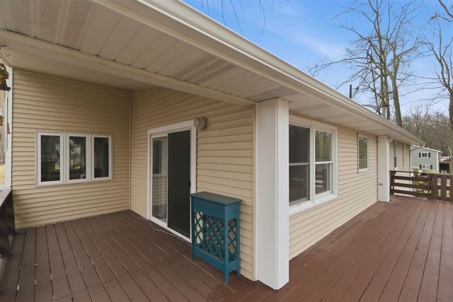 8198 S 24th Street, Kalamazoo, MI 49048