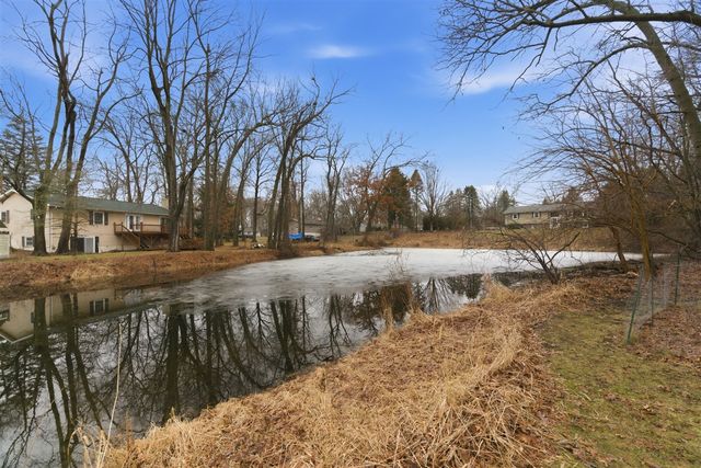 8198 S 24th Street, Kalamazoo, MI 49048