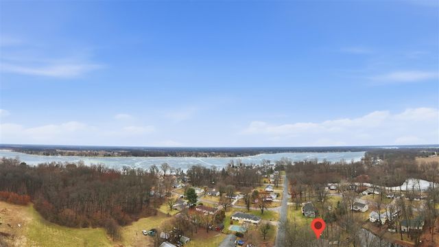 8198 S 24th Street, Kalamazoo, MI 49048