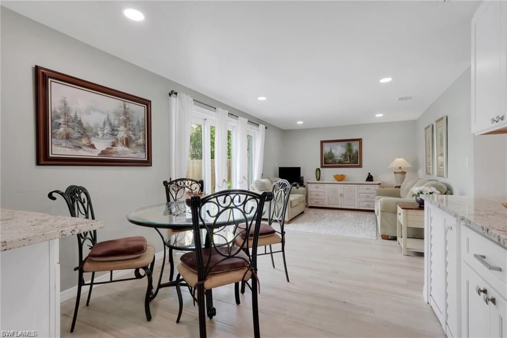 829 107th AVE N, NAPLES, FL 34108 — photo 3