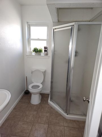 512 Harold Lane, Baytown, TX 77521