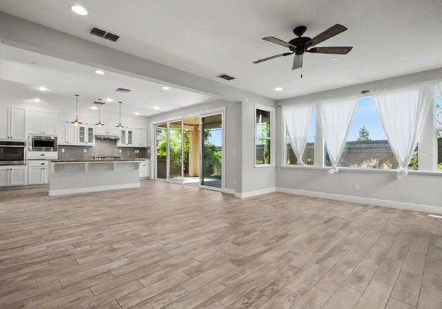 4042 Bari Dr, El Dorado Hills, CA 95762