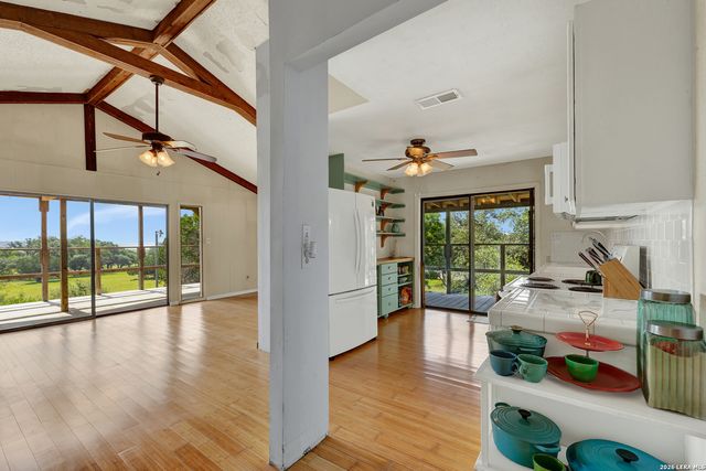 785 Park Shores, Canyon Lake, TX 78133