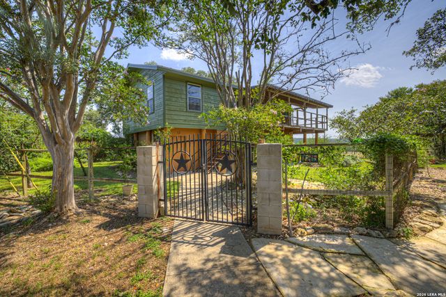 785 Park Shores, Canyon Lake, TX 78133