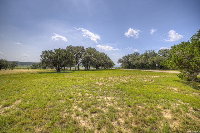785 Park Shores, Canyon Lake, TX 78133