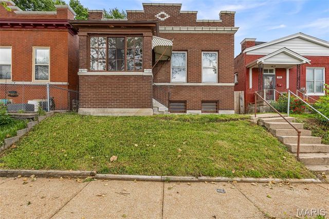 3546 Bamberger Avenue, St Louis, MO 63116