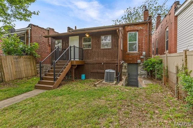 3546 Bamberger Avenue, St Louis, MO 63116