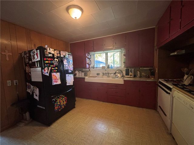 1452 Pennsylvania Avenue, Southport, NY 14871