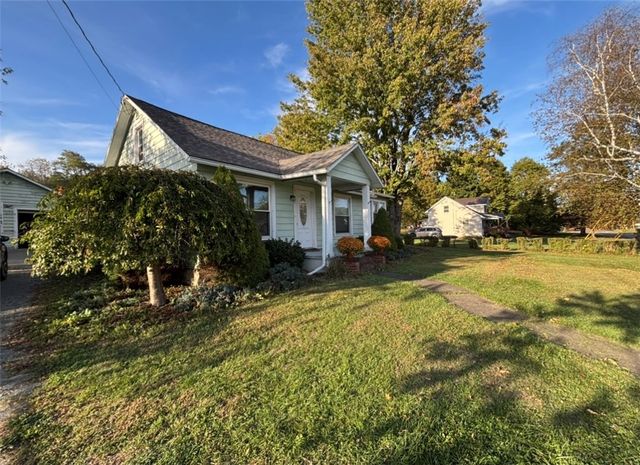 1452 Pennsylvania Avenue, Southport, NY 14871