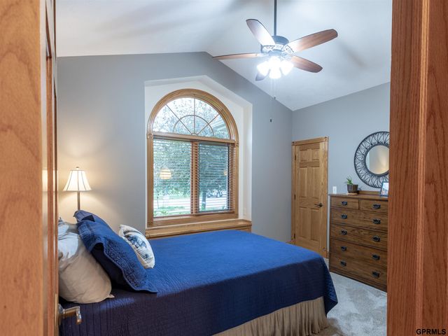 727 Fairway Drive, Milford, NE 68405