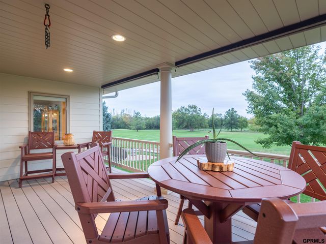 727 Fairway Drive, Milford, NE 68405