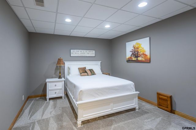 727 Fairway Drive, Milford, NE 68405