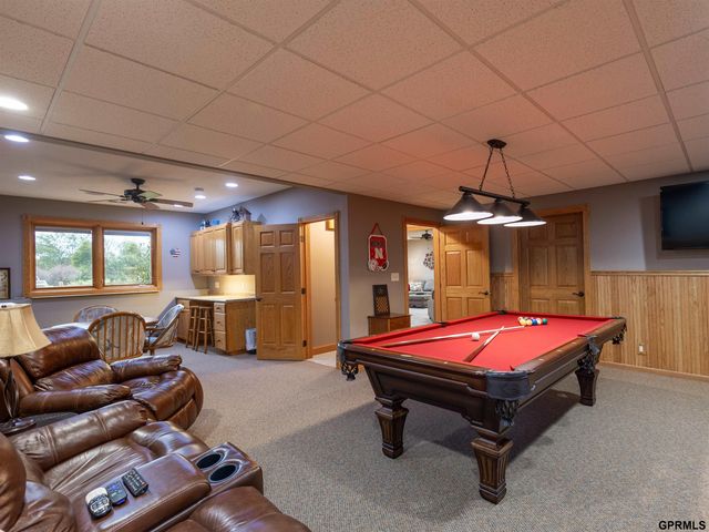 727 Fairway Drive, Milford, NE 68405