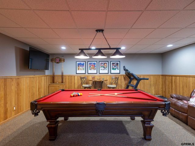 727 Fairway Drive, Milford, NE 68405