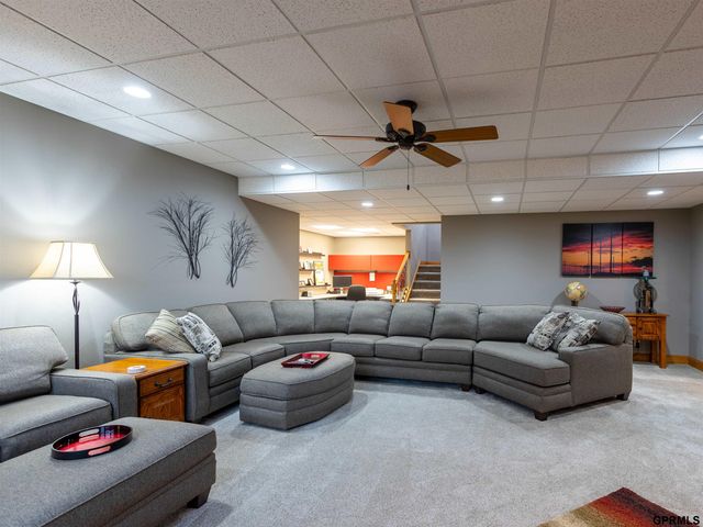 727 Fairway Drive, Milford, NE 68405