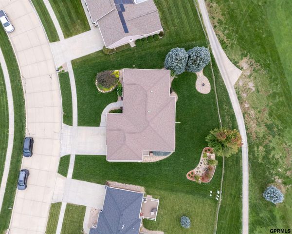 727 Fairway Drive, Milford, NE 68405