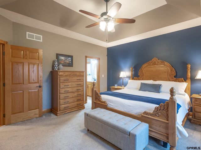 727 Fairway Drive, Milford, NE 68405