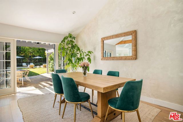 14664 Valley Vista Boulevard, Sherman Oaks, CA 91403