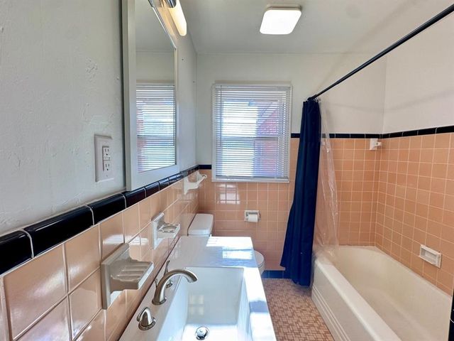 1304 Downing Street, Oklahoma City, OK 73120
