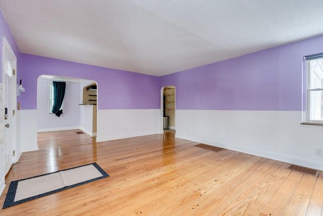 3523 Mary Ann Lane, Cincinnati, OH 45213