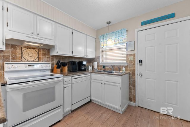 728 W Beach Boulevard 121, Gulf Shores, AL 36542