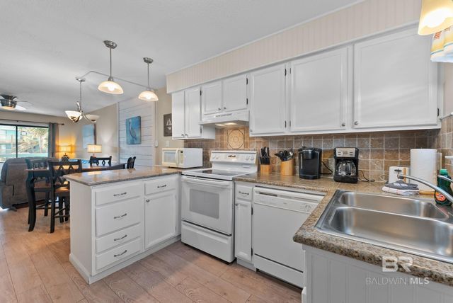 728 W Beach Boulevard 121, Gulf Shores, AL 36542