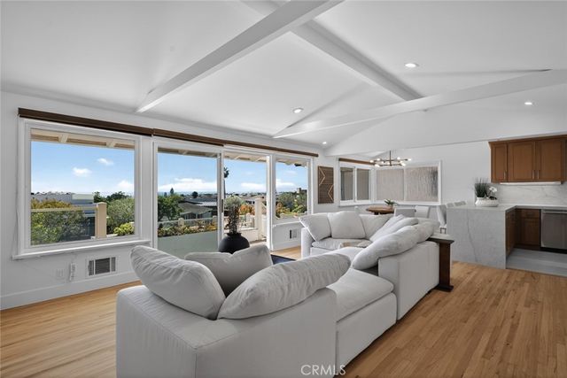 428 Cabrillo, Corona Del Mar, CA 92625