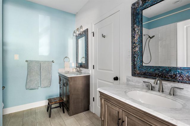 10810 Wintergreen HL, Austin, TX 78750