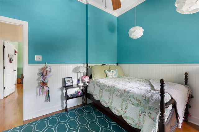 10810 Wintergreen HL, Austin, TX 78750