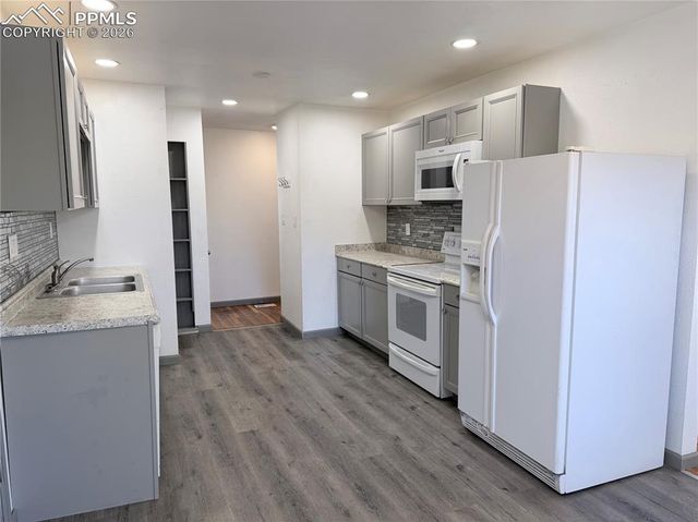 1123 Royale Drive, Colorado Springs, CO 80910