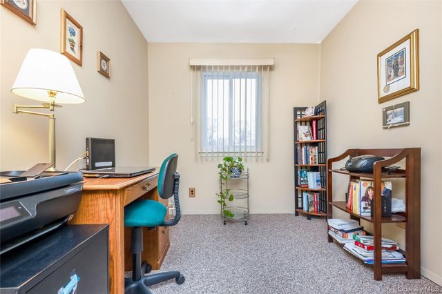 8 Town House Drive, Massapequa Park, NY 11762