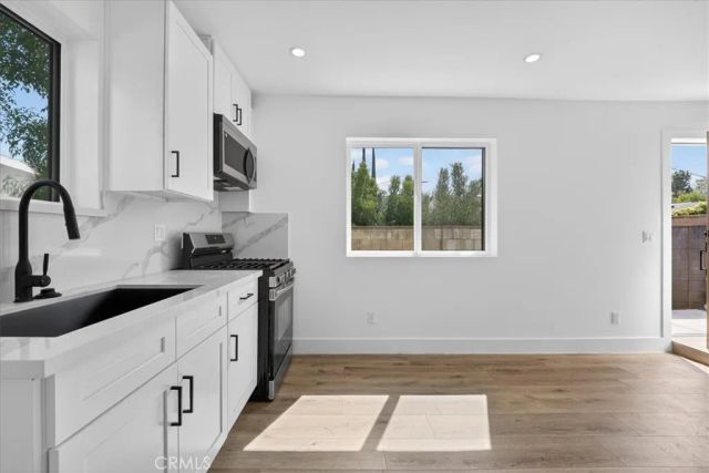 7053 Fallbrook Avenue, West Hills, CA 91307