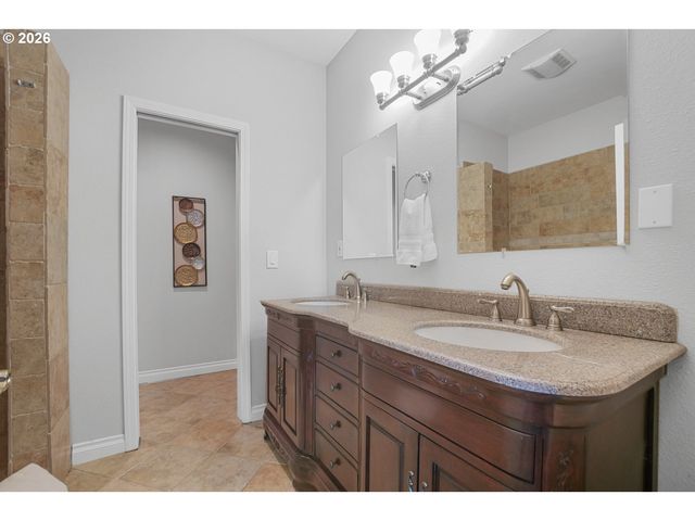 31526 Sw ORCHARD Dr, Wilsonville, OR 97070