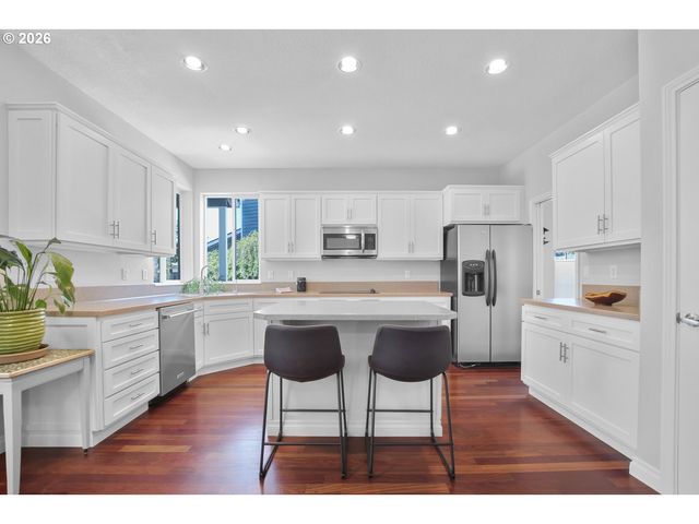 31526 Sw ORCHARD Dr, Wilsonville, OR 97070