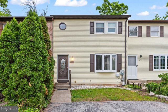 170 WHITE DOGWOOD DR, Etters, PA 17319