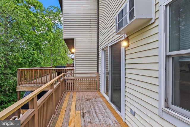 170 WHITE DOGWOOD DR, Etters, PA 17319