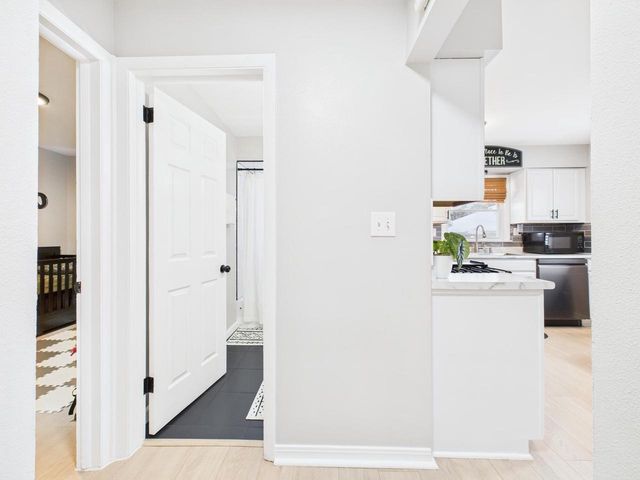 824 S 92nd STREET, West Allis, WI 53214