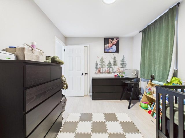 824 S 92nd STREET, West Allis, WI 53214