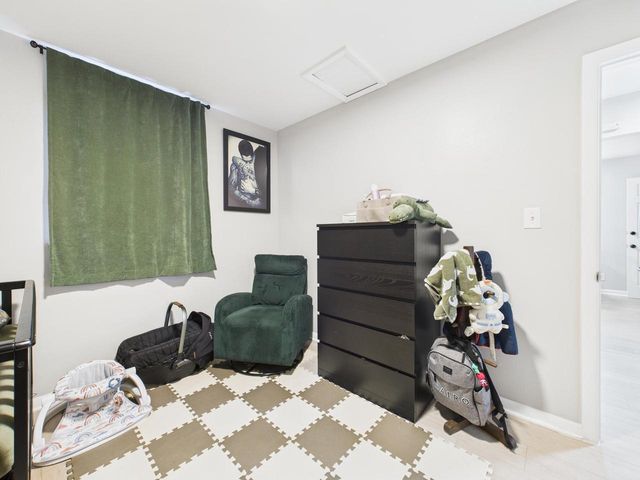 824 S 92nd STREET, West Allis, WI 53214