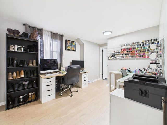 824 S 92nd STREET, West Allis, WI 53214