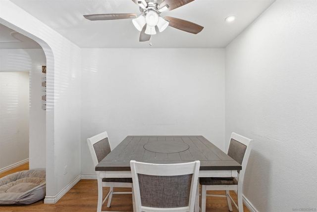 8130 Royal Park, El Cajon, CA 92021