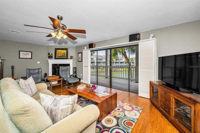 12208 2ND STREET E 602, St Petersburg, FL 33706