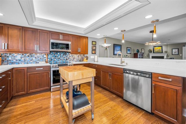 12208 2ND STREET E 602, St Petersburg, FL 33706