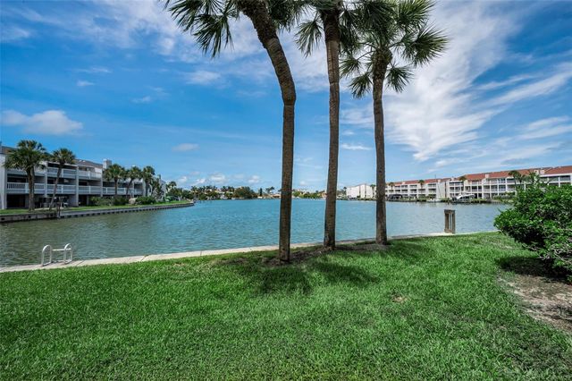 12208 2ND STREET E 602, St Petersburg, FL 33706