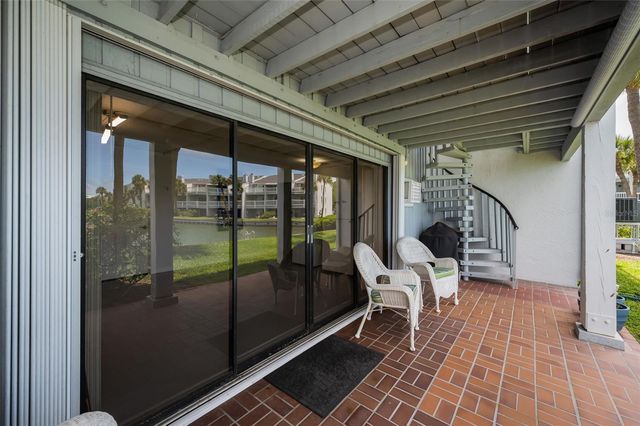 12208 2ND STREET E 602, St Petersburg, FL 33706